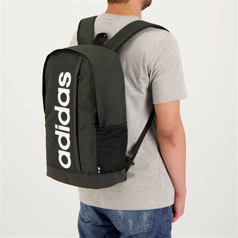mochila adidas preta